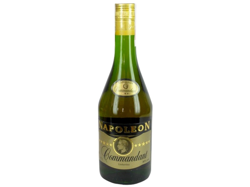 Napoleon Commandant 30% CBA 0.7L